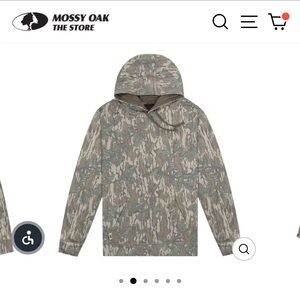 Mossy Oak Greenleaf Camouflage Triblend washed Hoodie - NWT